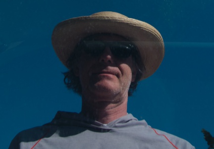 Autoportrait à la voiture