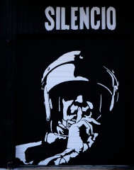 Silencio, Segundo Barrio, Houston